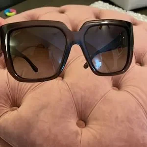 Gucci | Accessories | Brown Gucci Sunglasses With Buckle  display picture 1